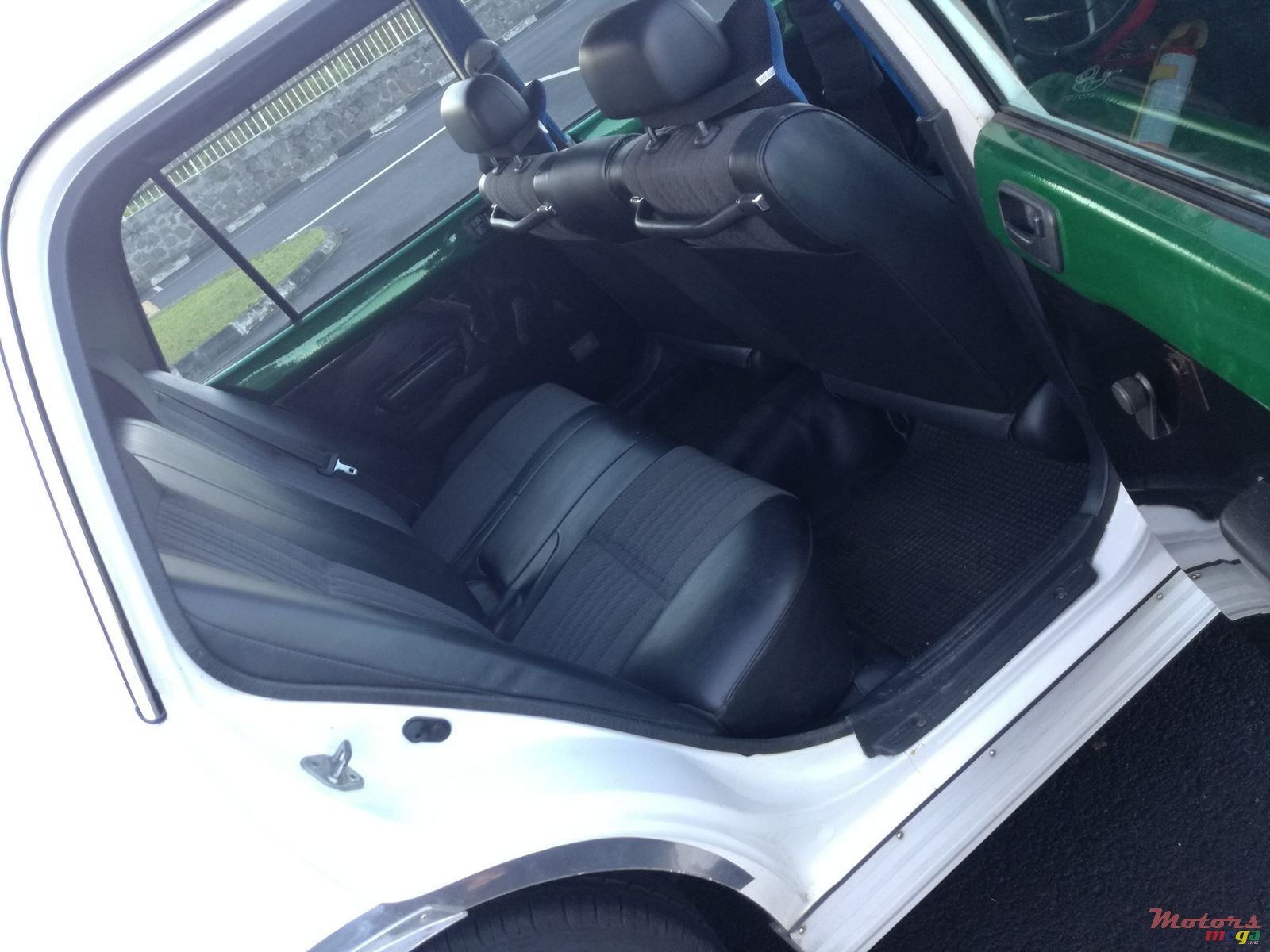 2008' Toyota Crown photo #3