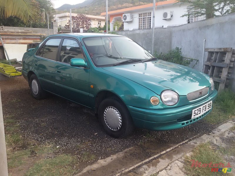 1998' Toyota Corolla photo #3