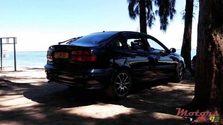 2000' Renault Laguna photo #3
