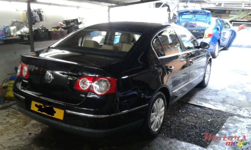 2008' Volkswagen Passat FSI photo #4