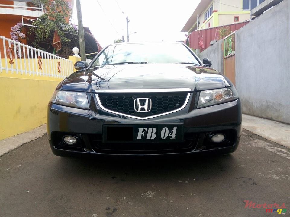 2004' Honda Accord photo #3