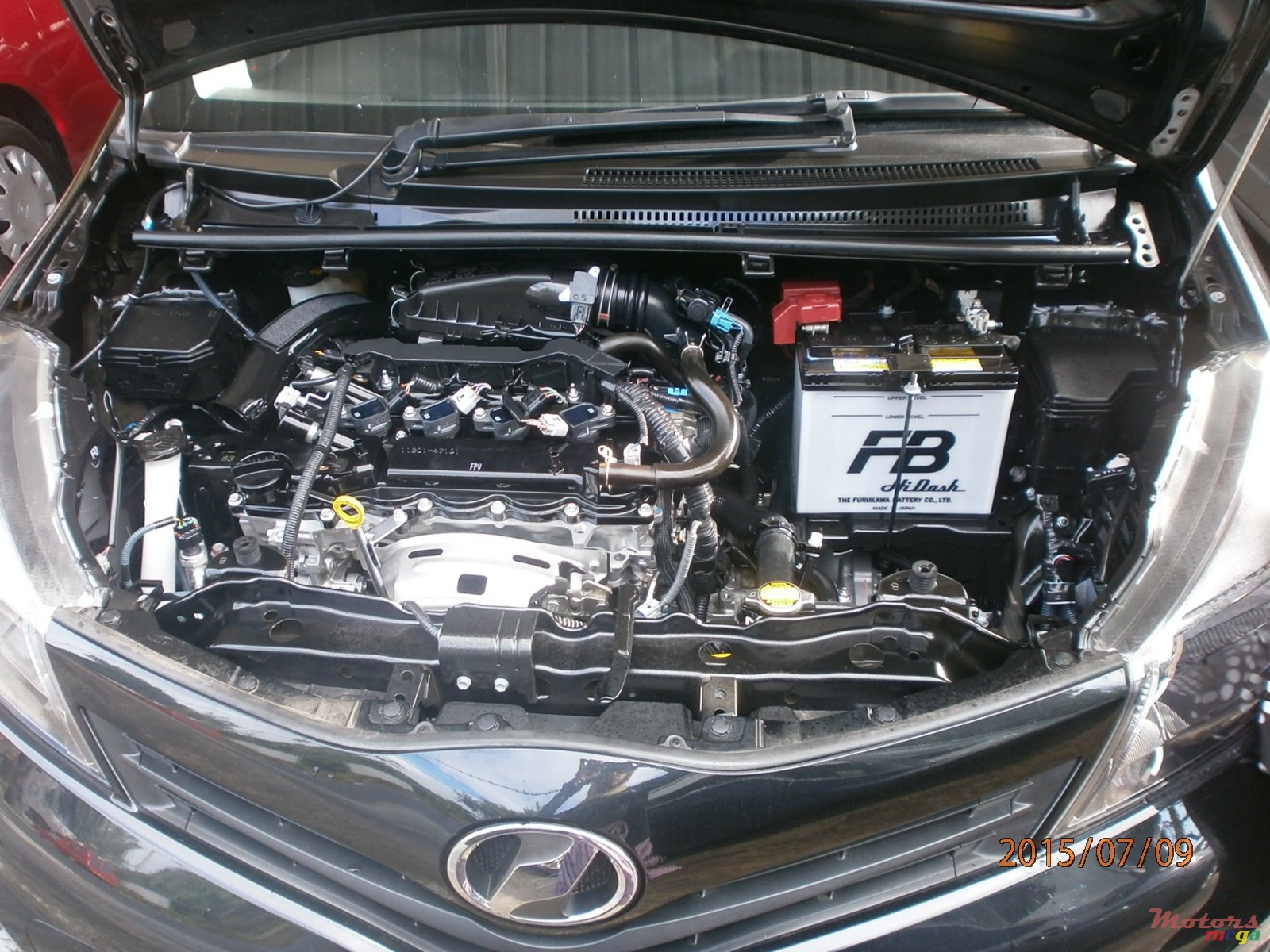 2012' Toyota Vitz VITZ photo #7