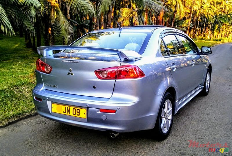 2009' Mitsubishi Lancer EX GLS Full Executive photo #4