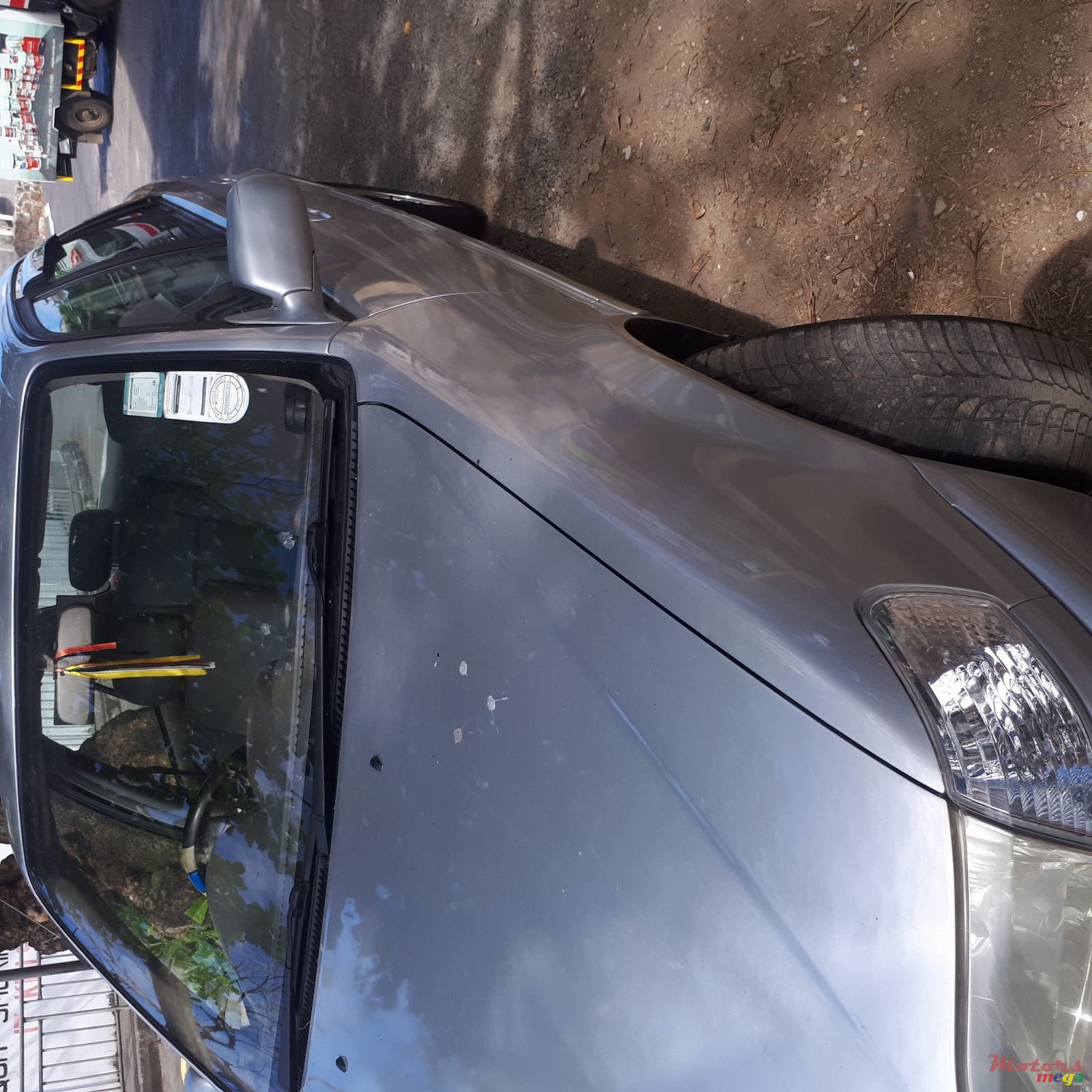 2000' Toyota Corolla photo #2