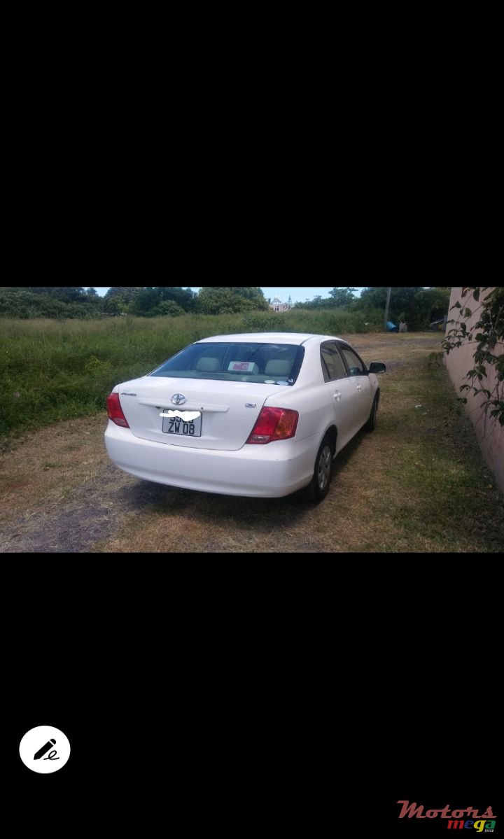 2008' Toyota Axio photo #1