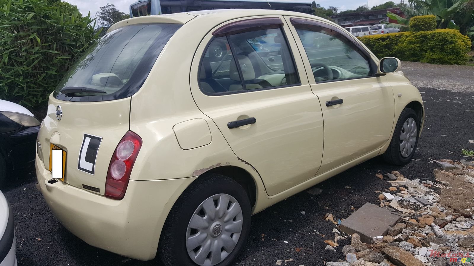 2004' Nissan March photo #1