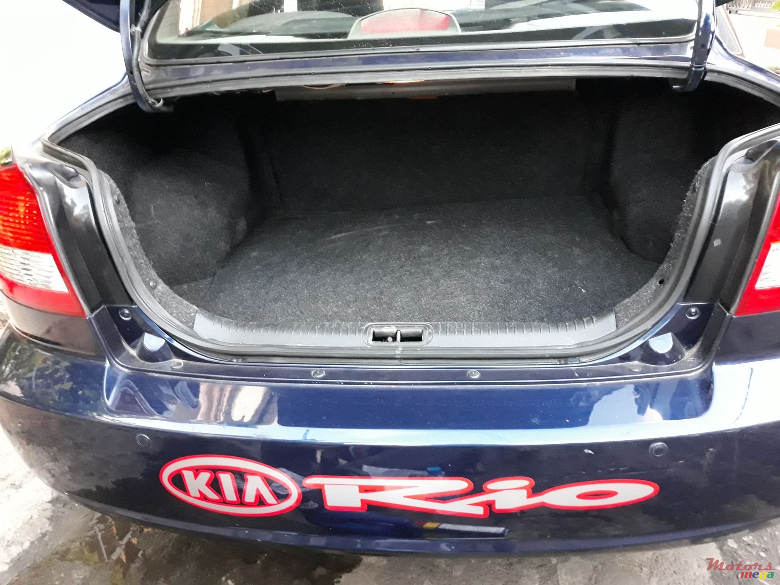 2003' Kia Rio photo #5