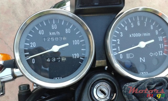 2012' Suzuki GN125H photo #2