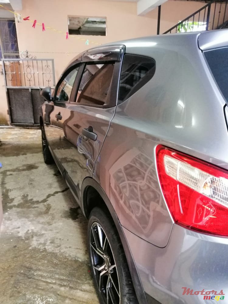 2013' Nissan Qashqai photo #5