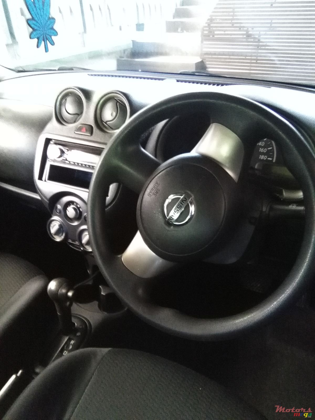 2012' Nissan March photo #2