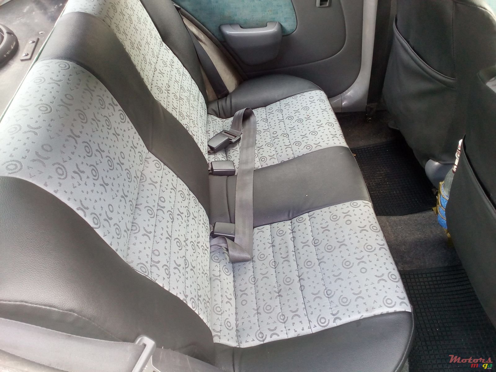 1998' Toyota Starlet original photo #6