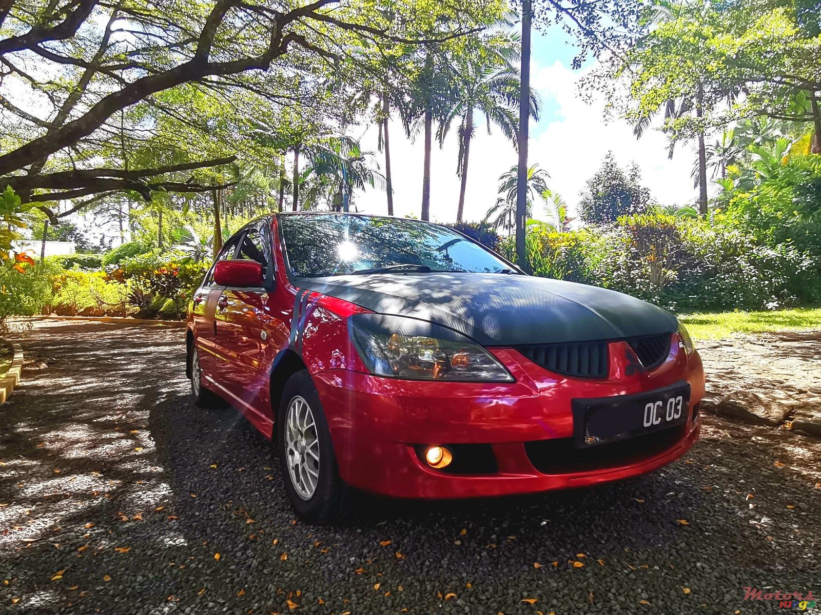 2003' Mitsubishi Lancer GLX 1.6 photo #2