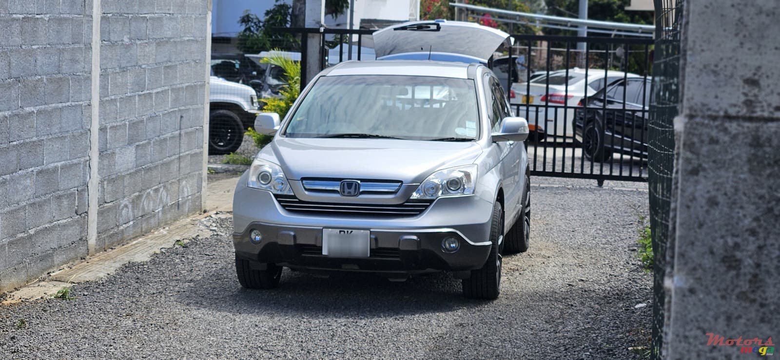 2009' Honda CR-V photo #2