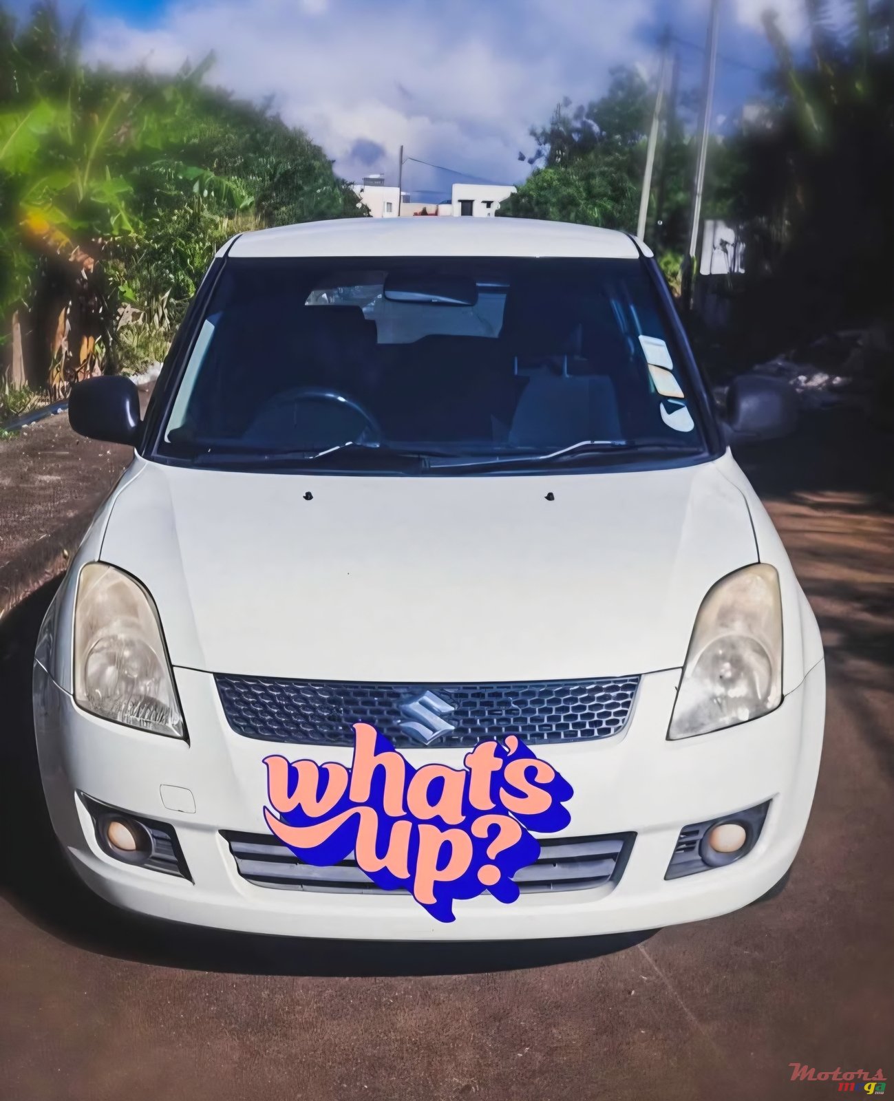 2010' Suzuki Swift photo #3