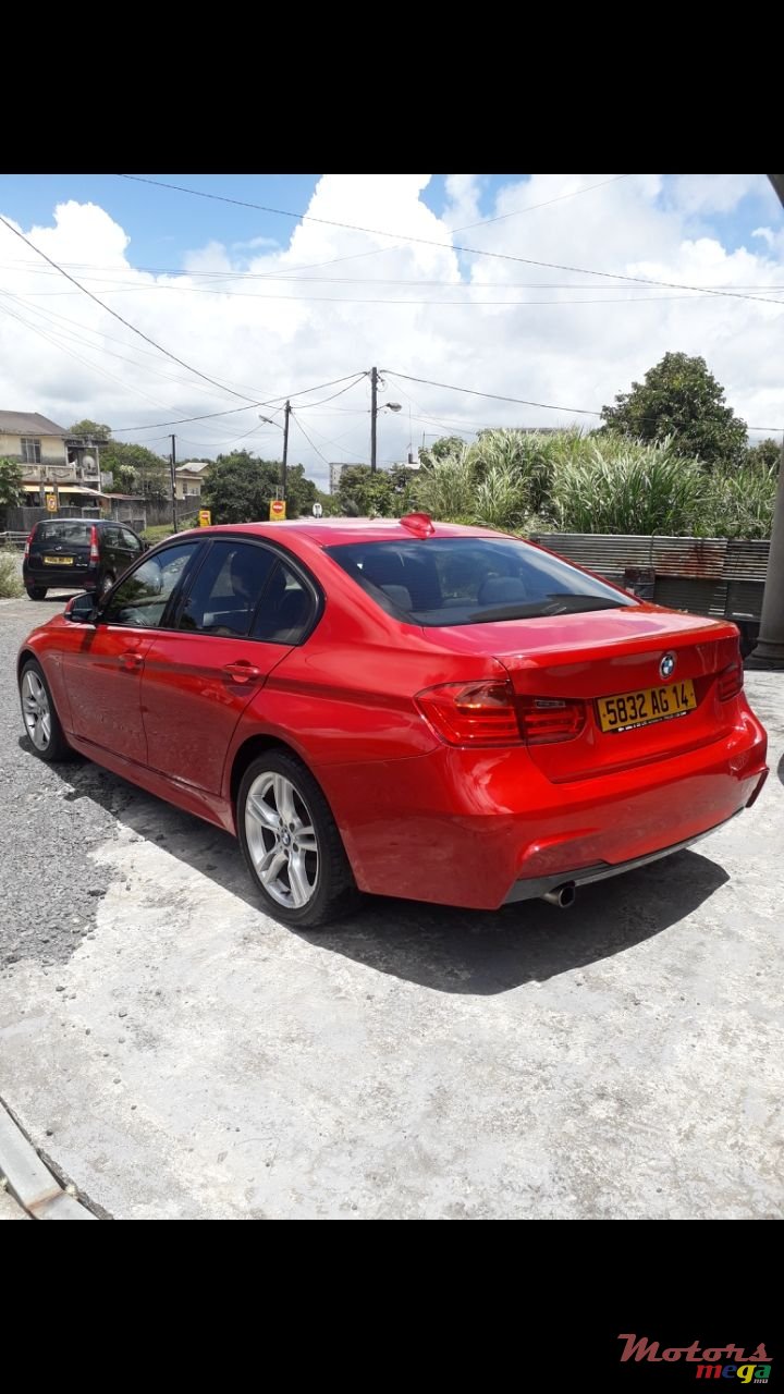 2014' BMW 3 Series Sedan M SPORT photo #2