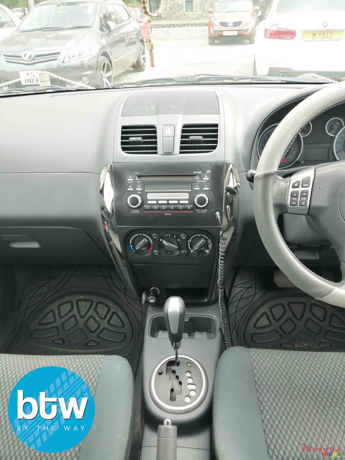 2015' Suzuki SX4 VVT photo #6