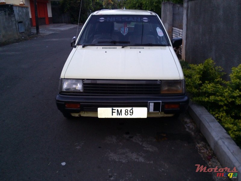 1992' Nissan Micra March photo #1
