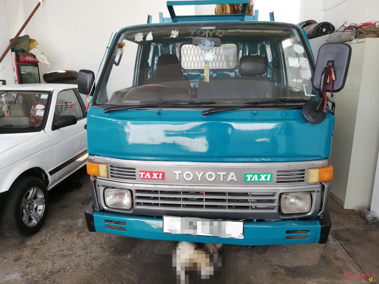 1989' Toyota Dyna 100 photo #3