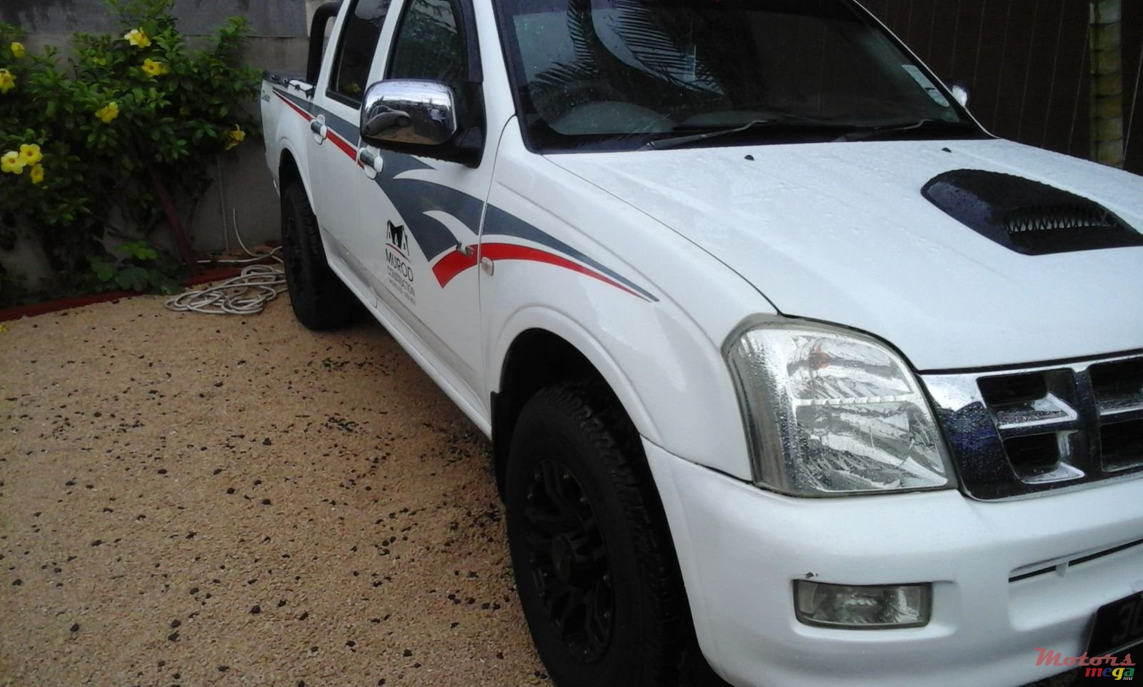 2005' Isuzu D-Max Ls photo #1