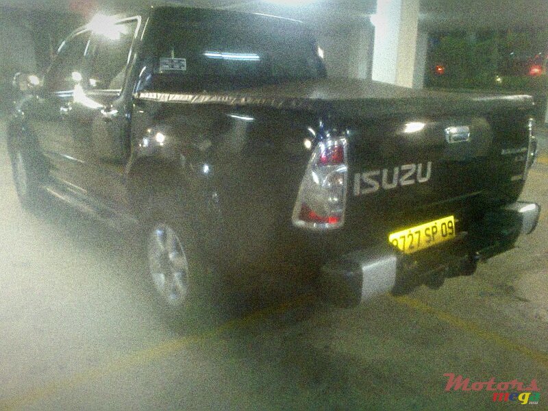 2009' Isuzu KB Series KB300 photo #3