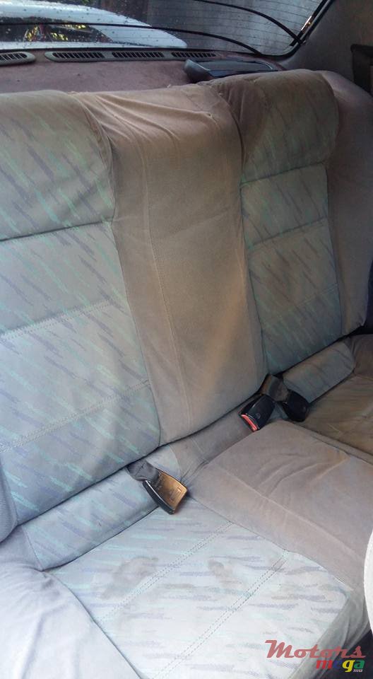 1997' Nissan Sentra photo #3