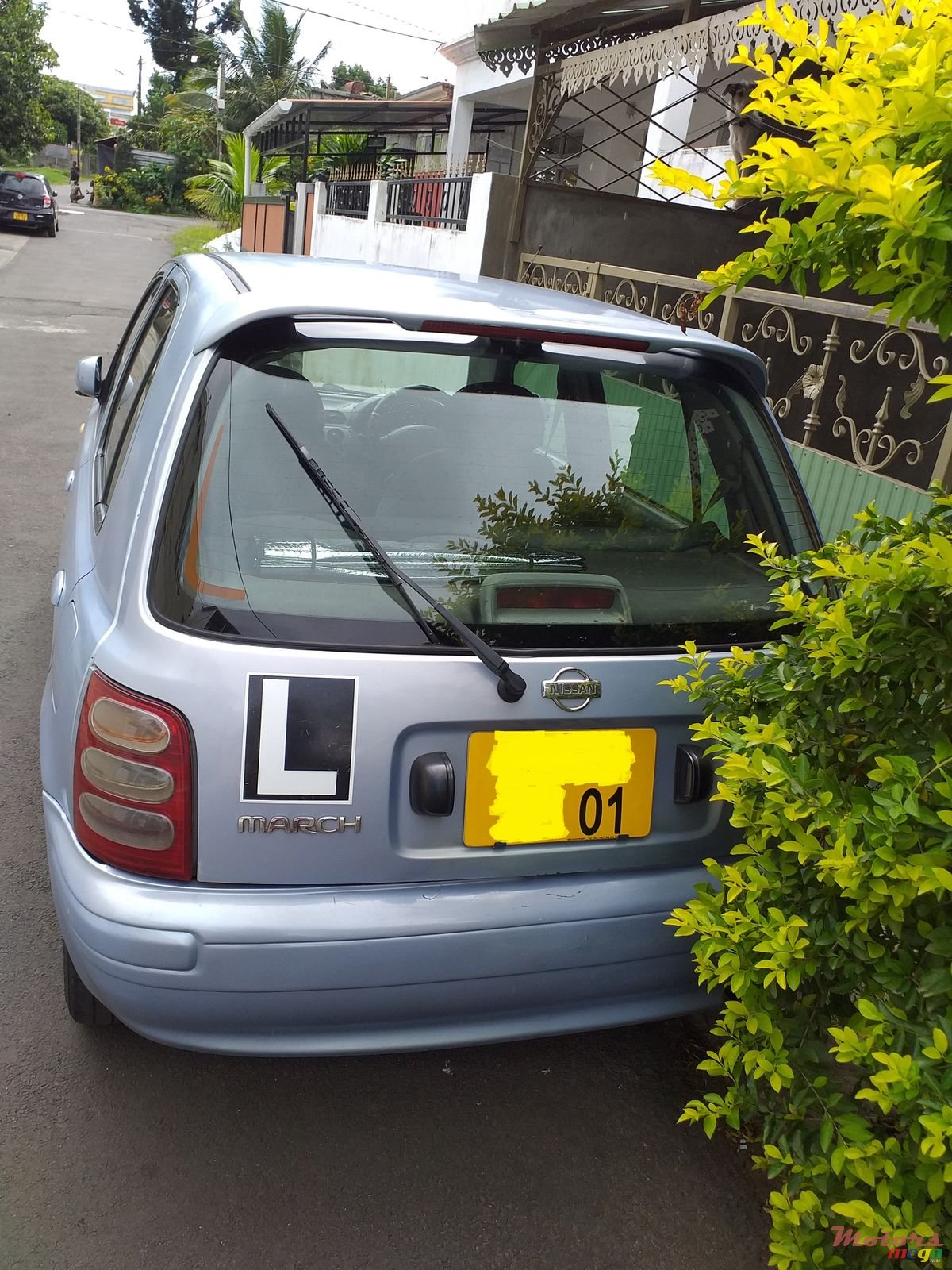 2001' Nissan March photo #3