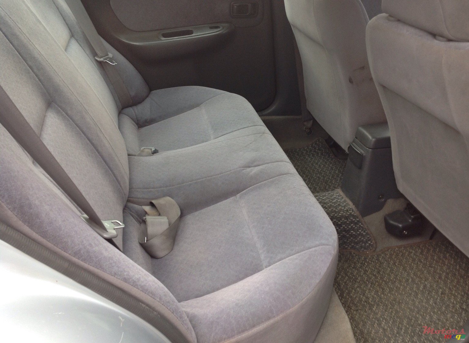 1998' Nissan Sunny photo #4