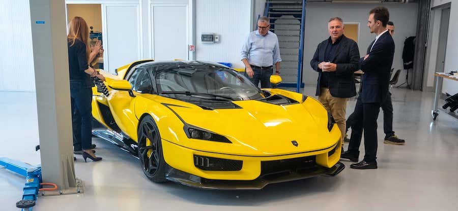 This Quad-Turbo V-12 Hypercar Aims To Take on Pagani