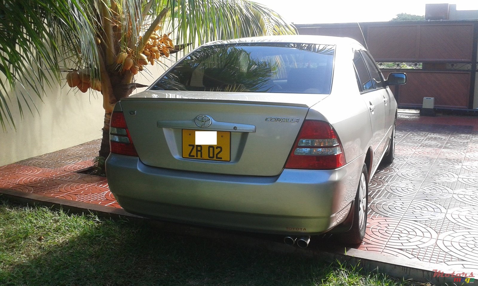 2002' Toyota Corolla photo #2