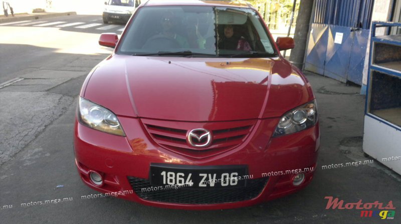 2006' Mazda 3 photo #2