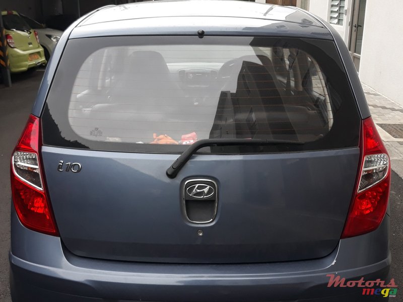 2014' Hyundai i10 Hatchback photo #2
