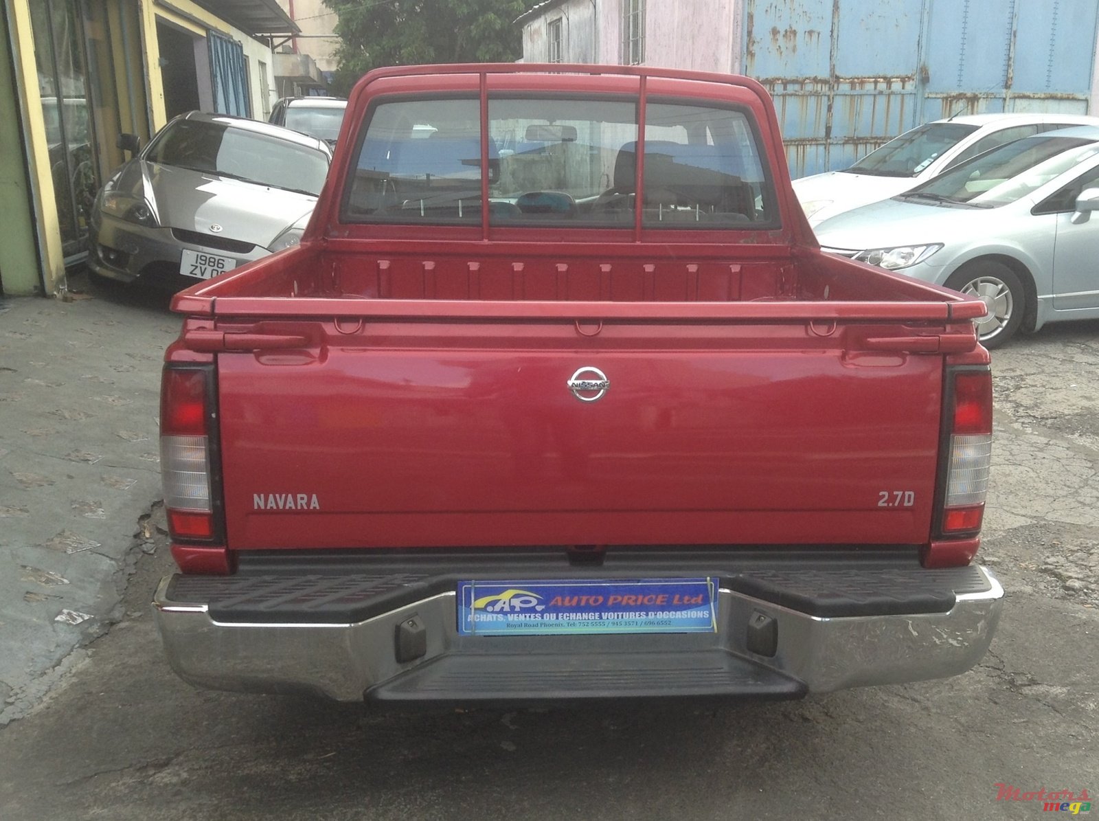 2007' Nissan Navara photo #3