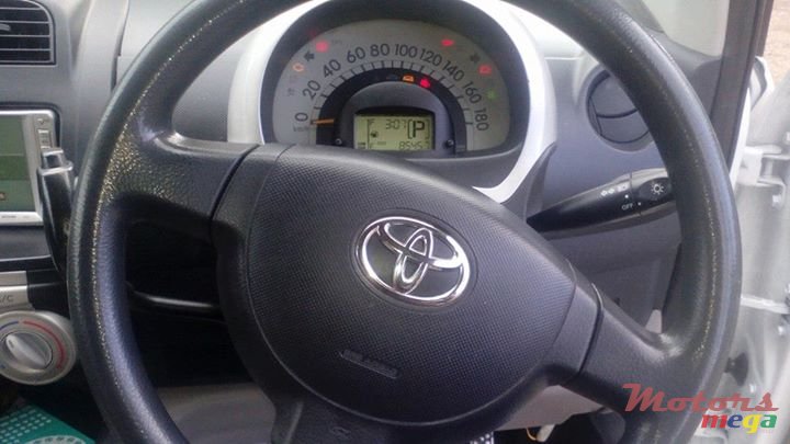 2004' Toyota Paseo photo #3