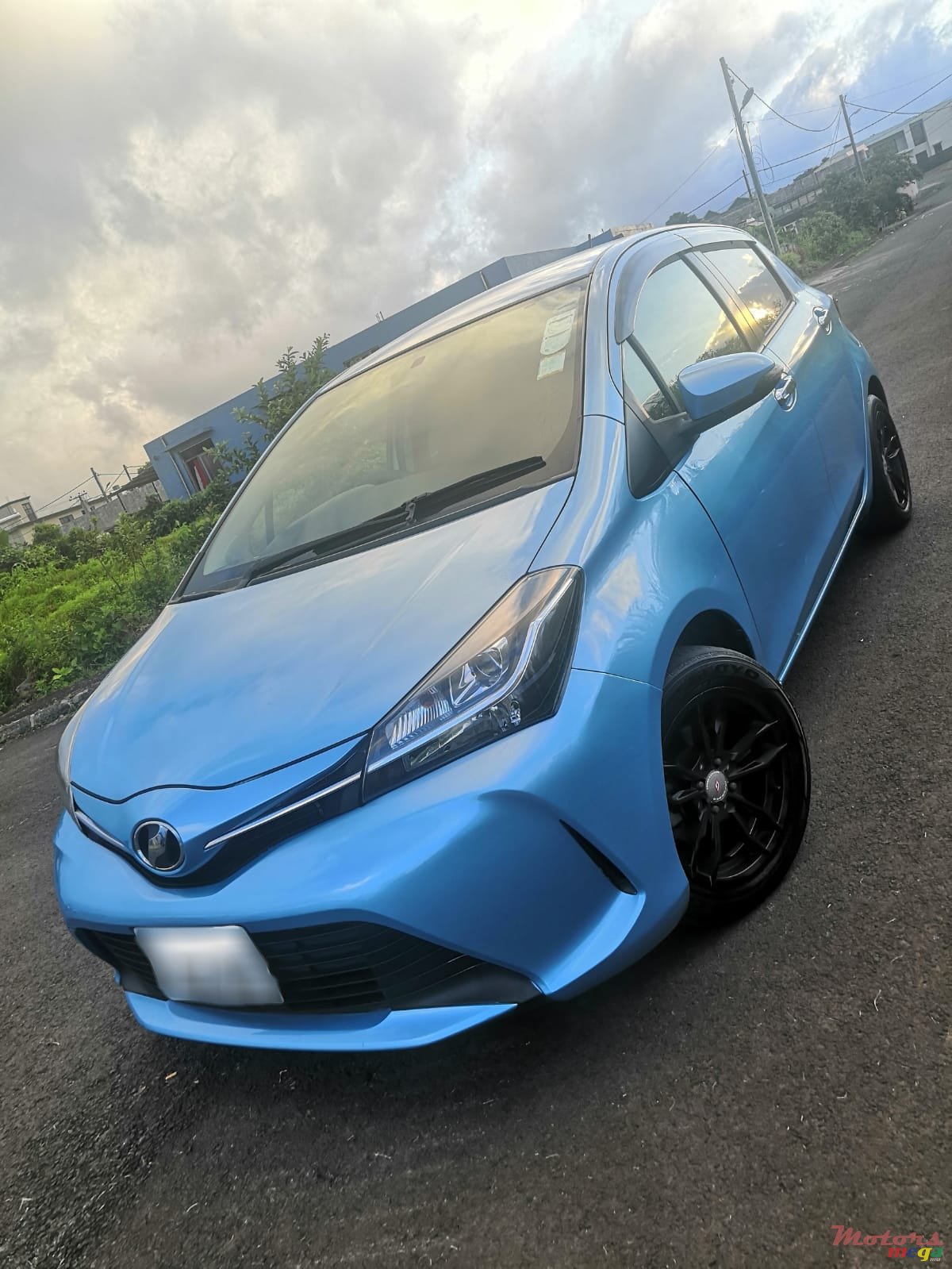 2015' Toyota Vitz Limited Edition photo #1