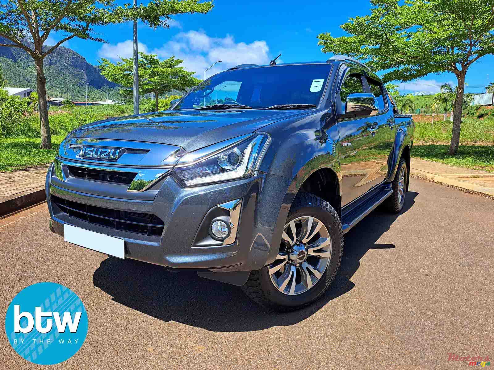2022' Isuzu D-Max photo #2