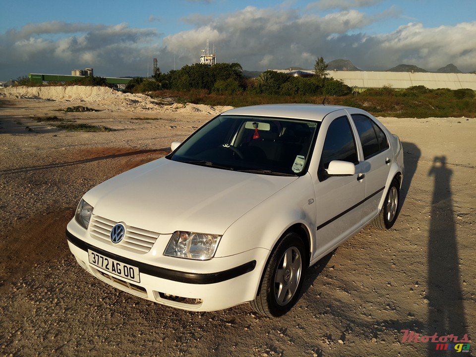 2000' Volkswagen Bora MK4 photo #7