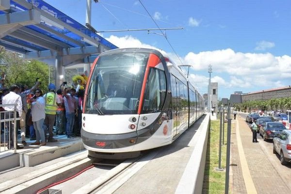 Metro Express: les feux de signalisation aux nouvelles jonctions du tronçon Rose-Hill/Quatre Bornes activés