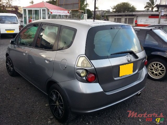 2003' Honda Fit photo #5