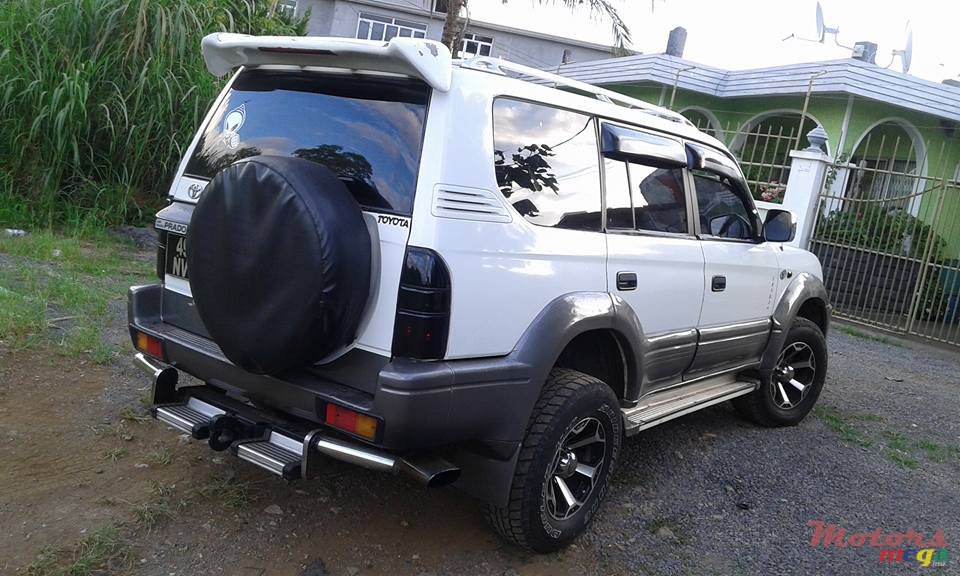 2000' Toyota PRADO photo #1