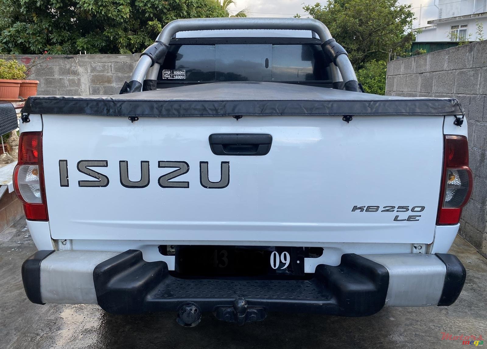 2009' Isuzu D-Max photo #3