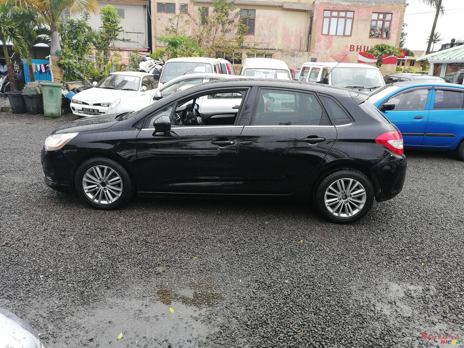 2012' Citroen C4 photo #1