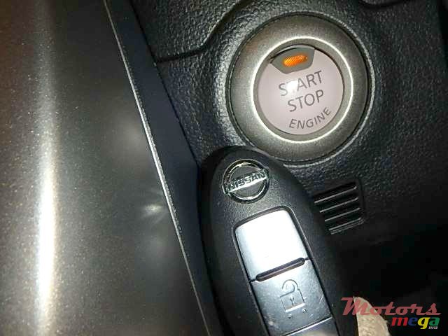 2013' Nissan March photo #5