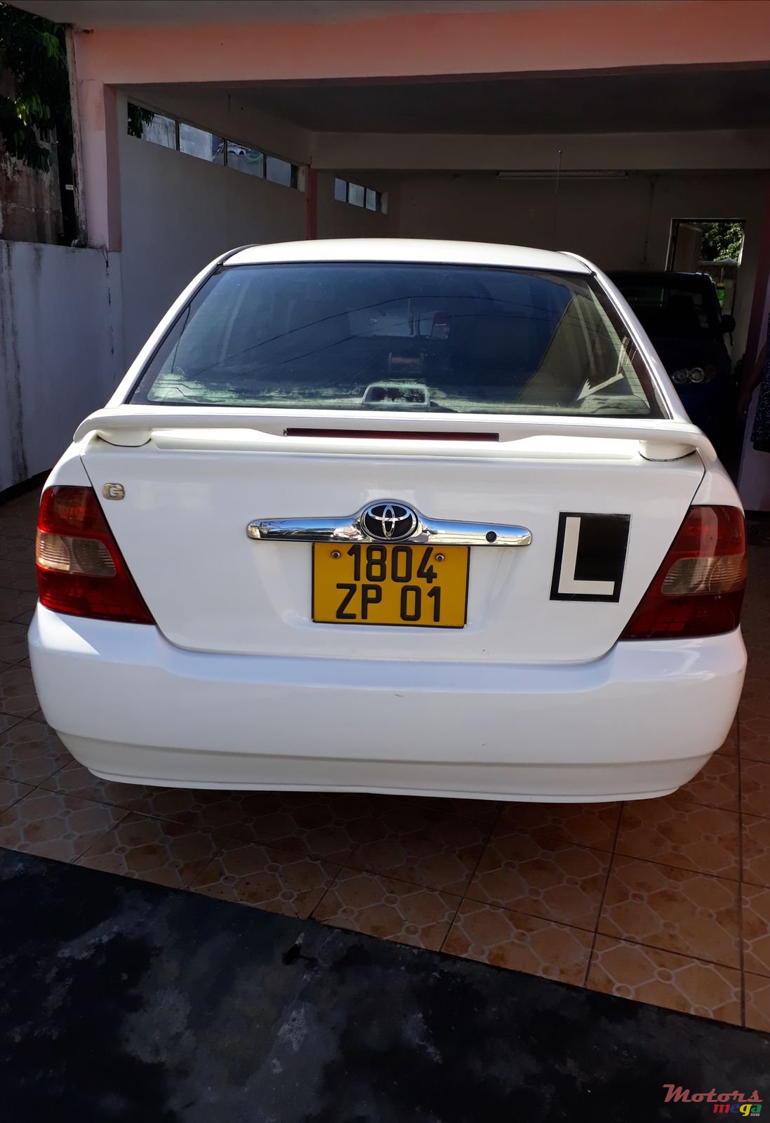 2001' Toyota Corolla NZE photo #3