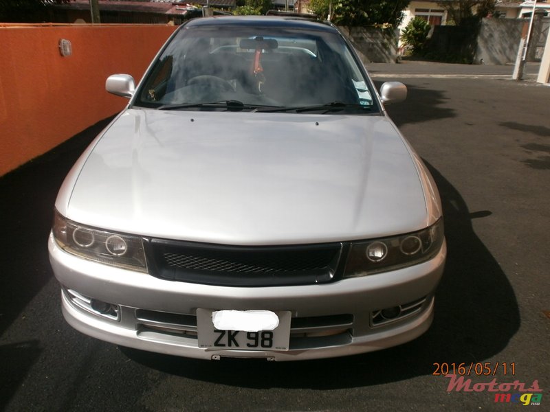 1998' Mitsubishi Lancer photo #1