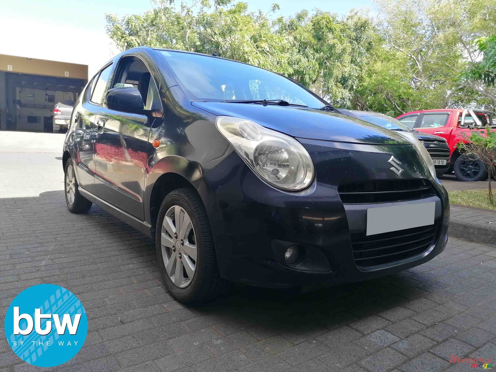 2011' Suzuki Celerio photo #1