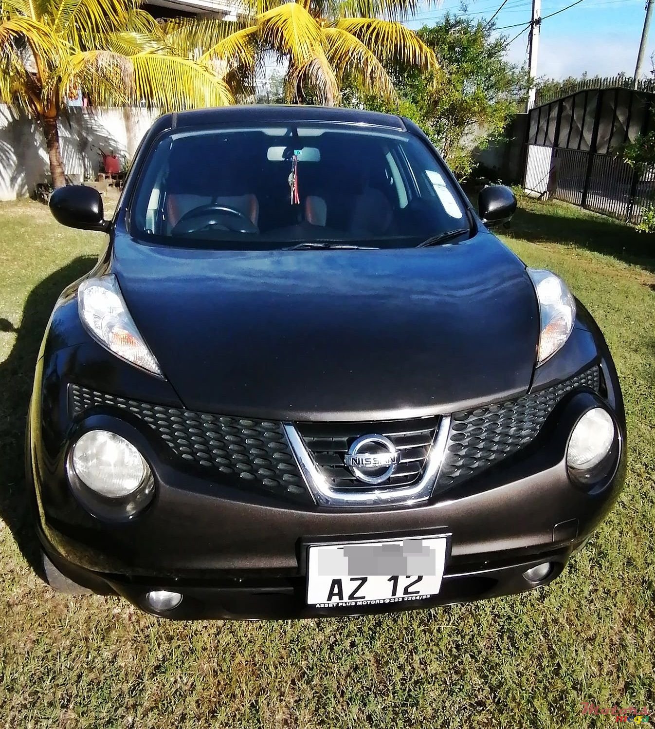 2012' Nissan Juke call 59359247 photo #2