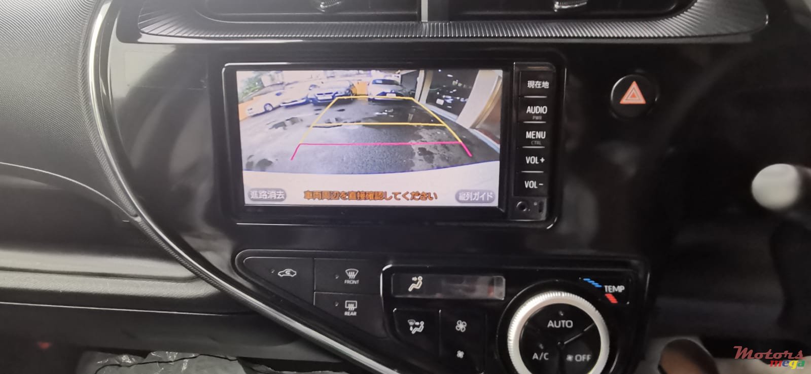 2018' Toyota Aqua photo #3