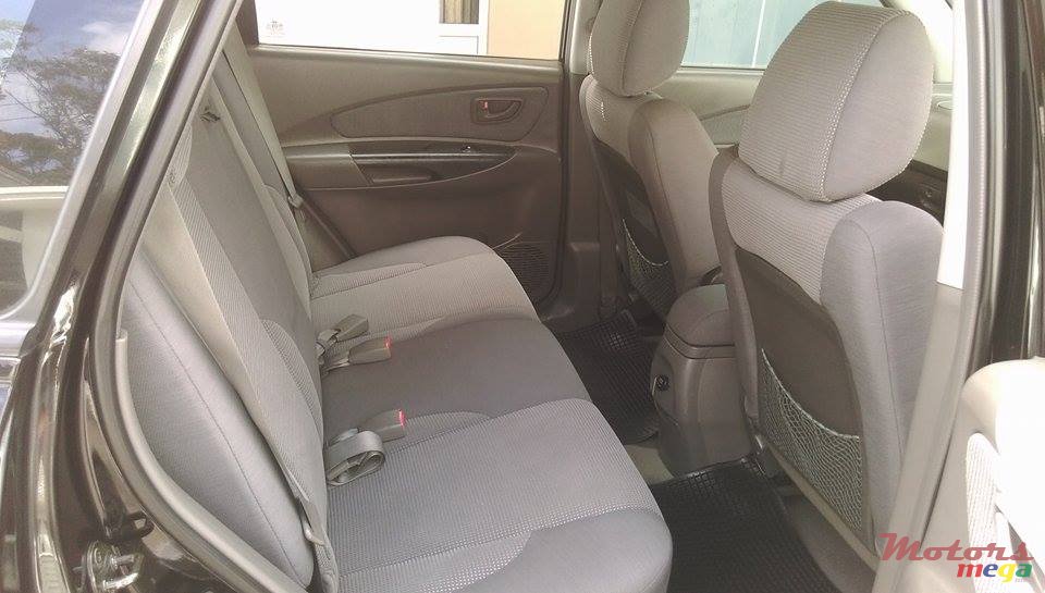 2007' Hyundai Tucson photo #5