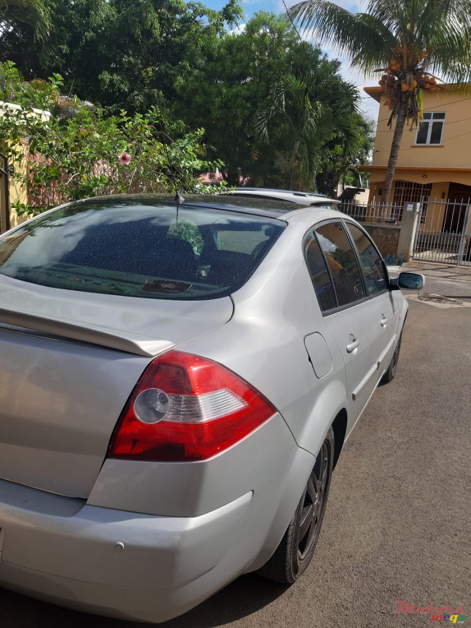 2004' Renault Megane 2 photo #6