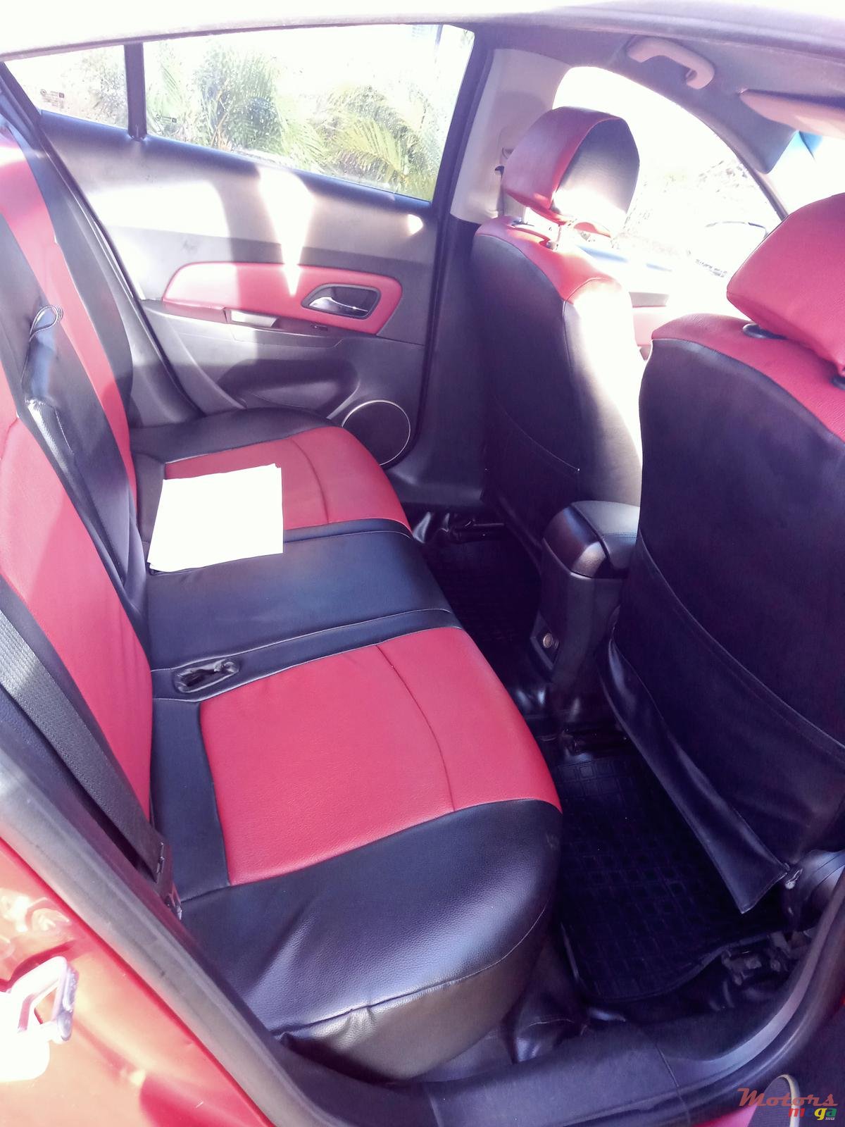 2012' Chevrolet Cruze photo #4